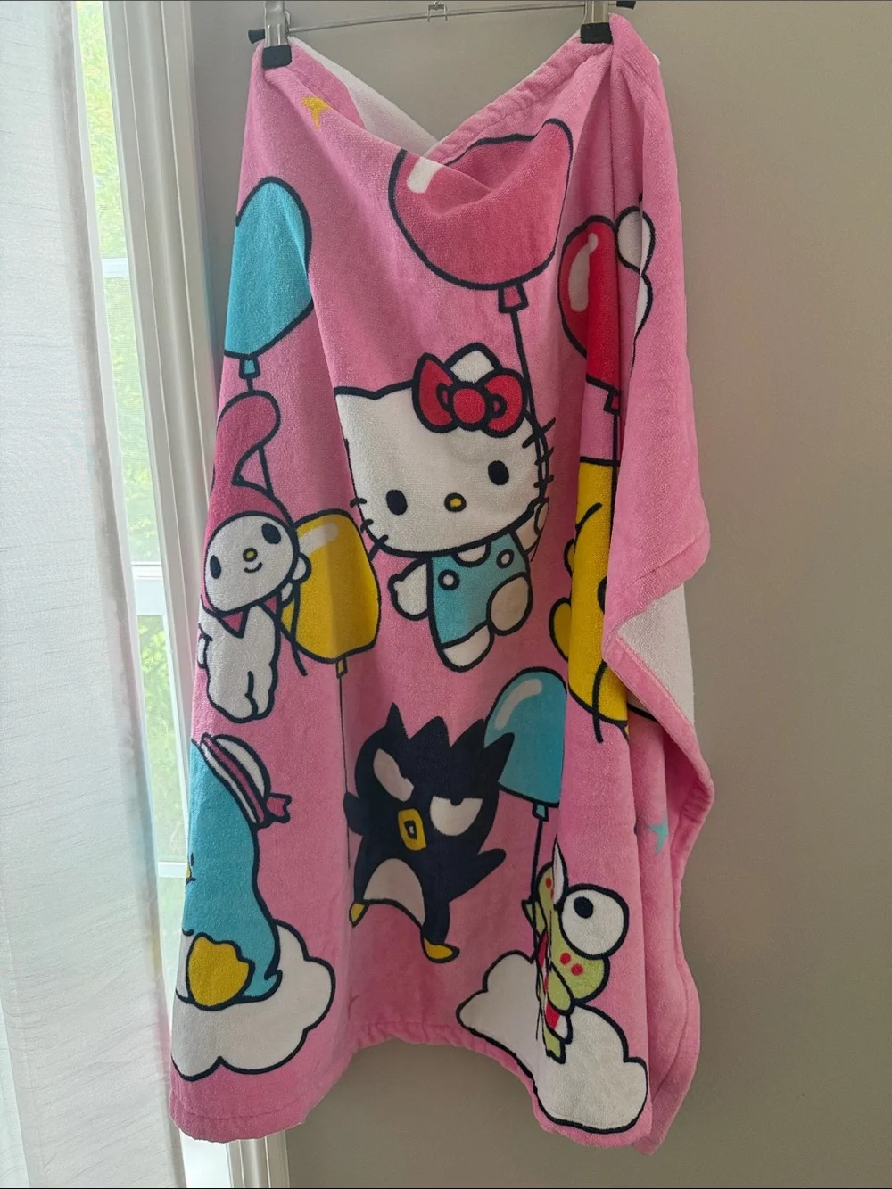 Hello Kitty Pink Kids Hooded Bath Towel hoodedNWOT